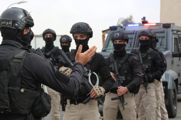 ضبط 18 متورطاً في قضايا مخدرات من بينهم 3 مطلوبين خطرين